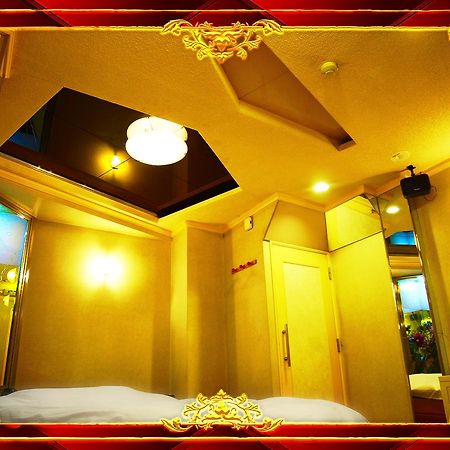 Kyoto Hotel Crown (Adults Only) Dış mekan fotoğraf