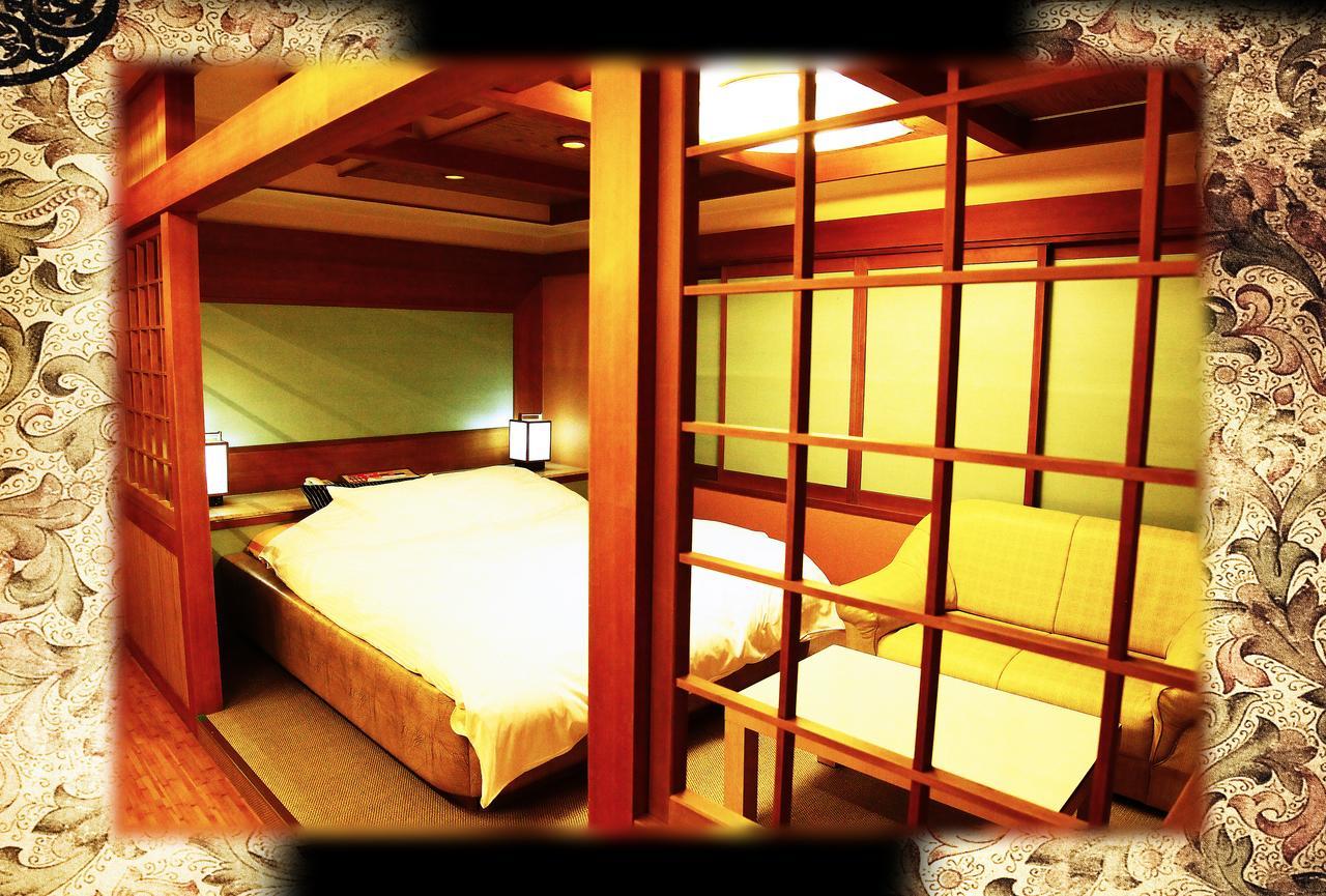 Kyoto Hotel Crown (Adults Only) Dış mekan fotoğraf