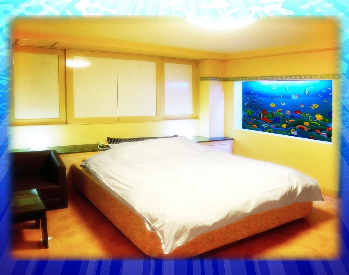 Kyoto Hotel Crown (Adults Only) Dış mekan fotoğraf
